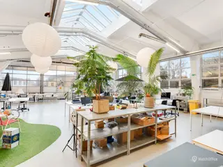 Helt unikt lejemål med højt til loftet