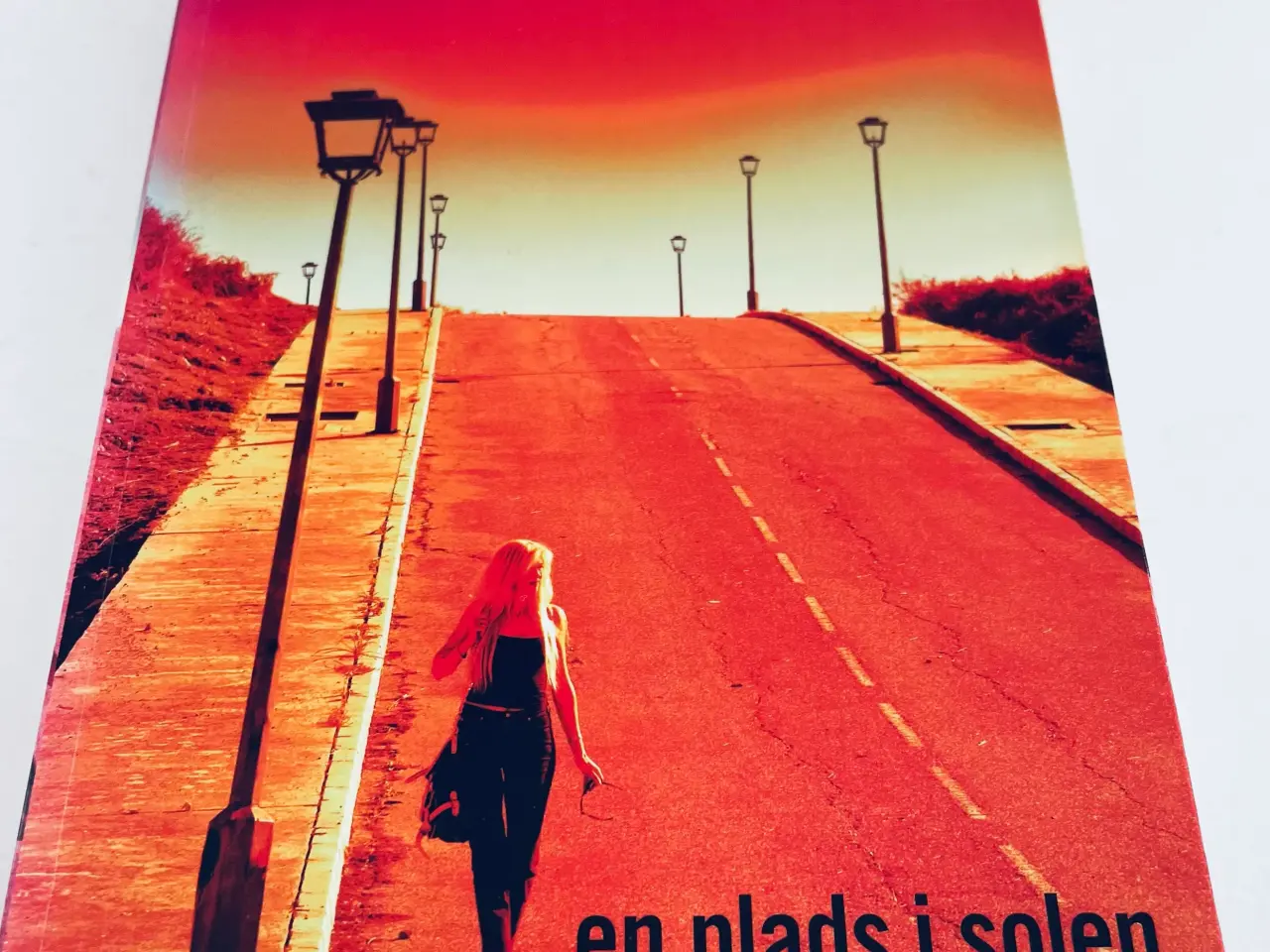 Billede 1 - En plads i solen