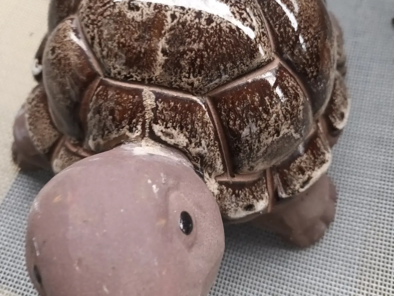 Billede 2 - STOR FLOT SKILDPADDE I KERAMIK 26X28 CM