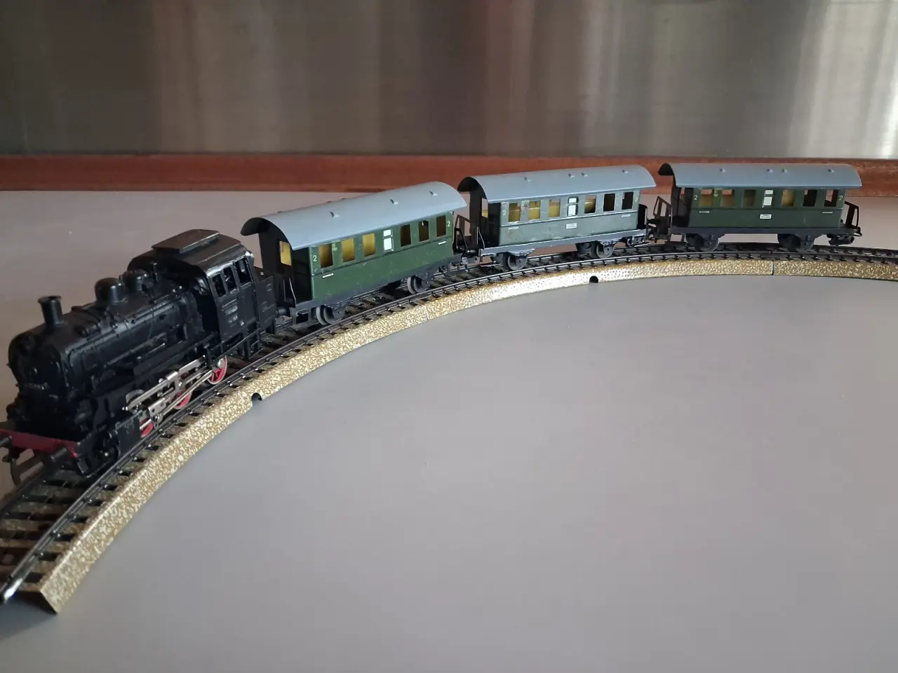 Billede 1 - Märklin Tenderlokomotiv #3000 m vogne H0 AC analog