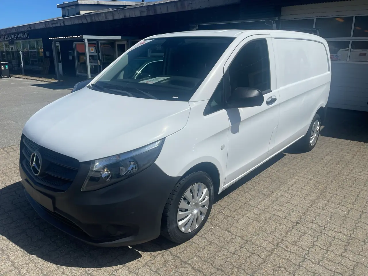 Billede 2 - Mercedes vito110 1.8 diesel FRA 2020 lav kilomete!
