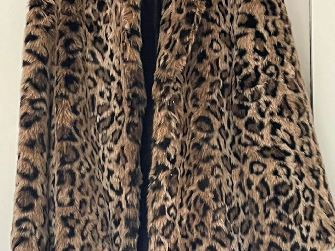 Billede 1 - Faux fur leopard pelsjakke