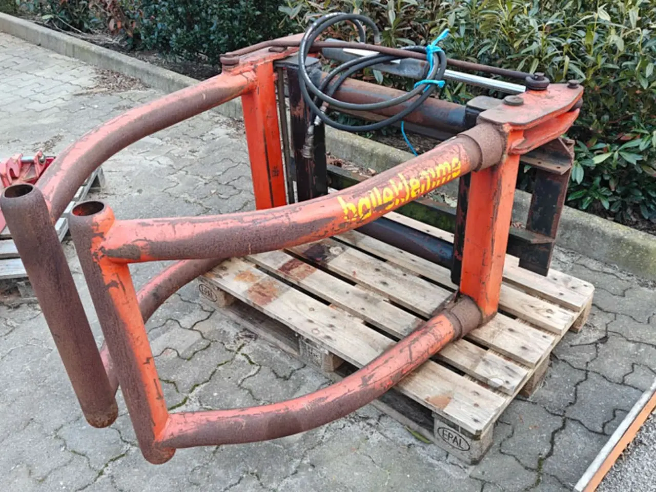 Billede 1 - - - - Balleklemme