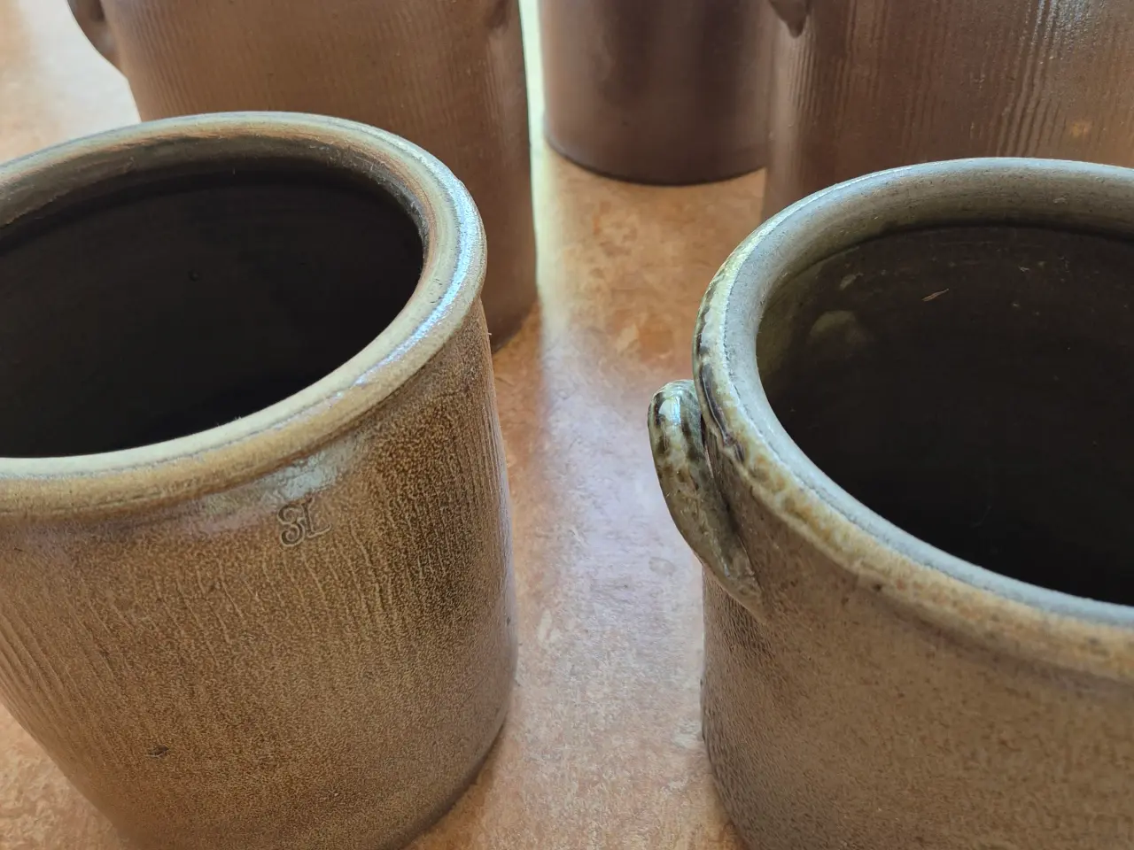 Billede 2 - Gamle syltekrukker 4 liter og 3 liter