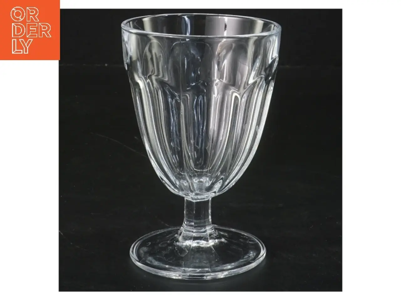 Billede 1 - Glas på fod (str. Ø 8 cm længde 12 cm)
