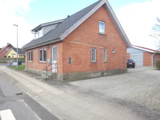 Meget velholdt udlejningsejendom