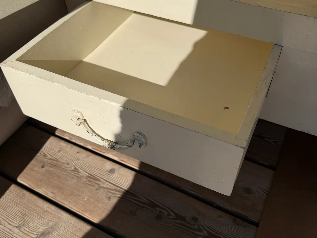 Billede 9 - antik hvidt vitrine/ spisekammer skab skuffe