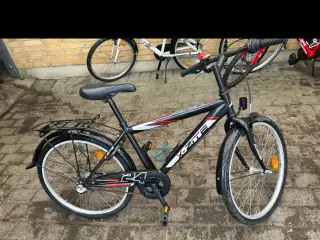 Billig drengecykel