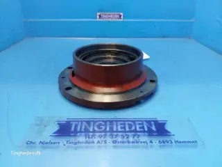 Massey Ferguson 6465 Support 3796553M1
