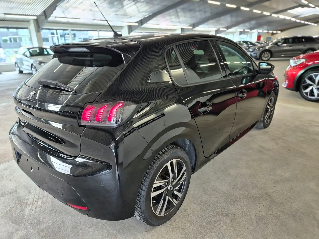 Billede 4 - Peugeot 208 1,5 BlueHDi Edition 210+ 102HK 5d 6g