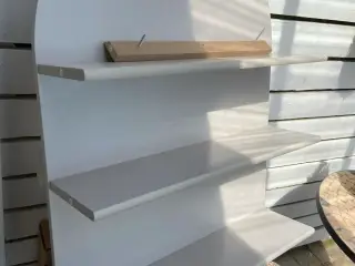 Væg hylder fra jysk