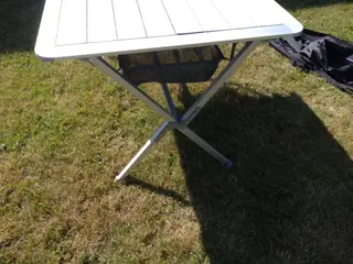 foldebord i aluminium