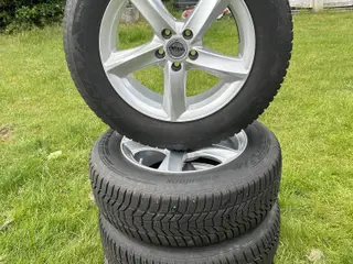 Vinterdæk 225/65R17 102H