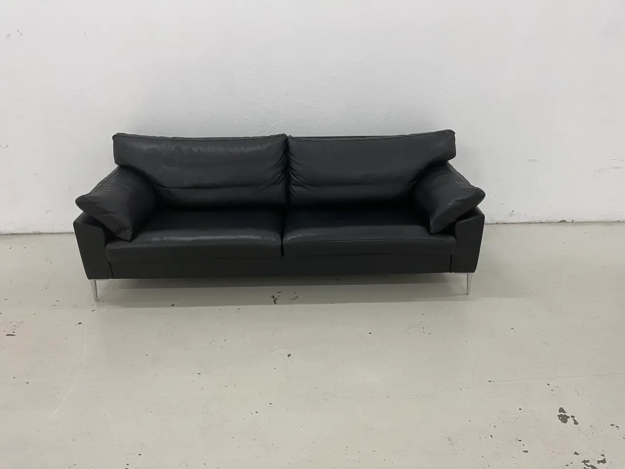 Billede 4 - Søren Lund SL329 3 Pers.Sofa i sort solid læder.