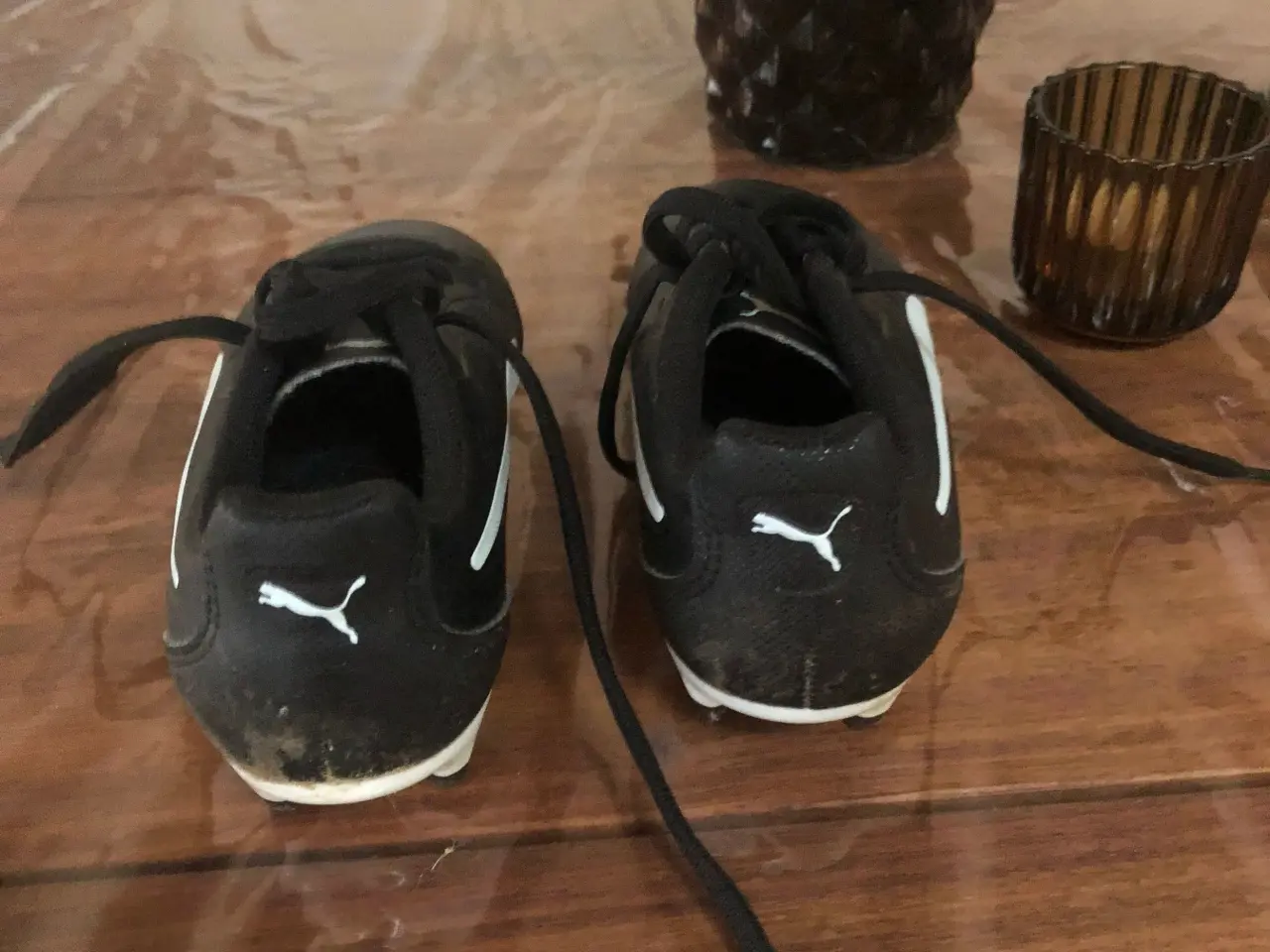 Billede 2 - Puma fodboldstøvler str 28(lille i str)