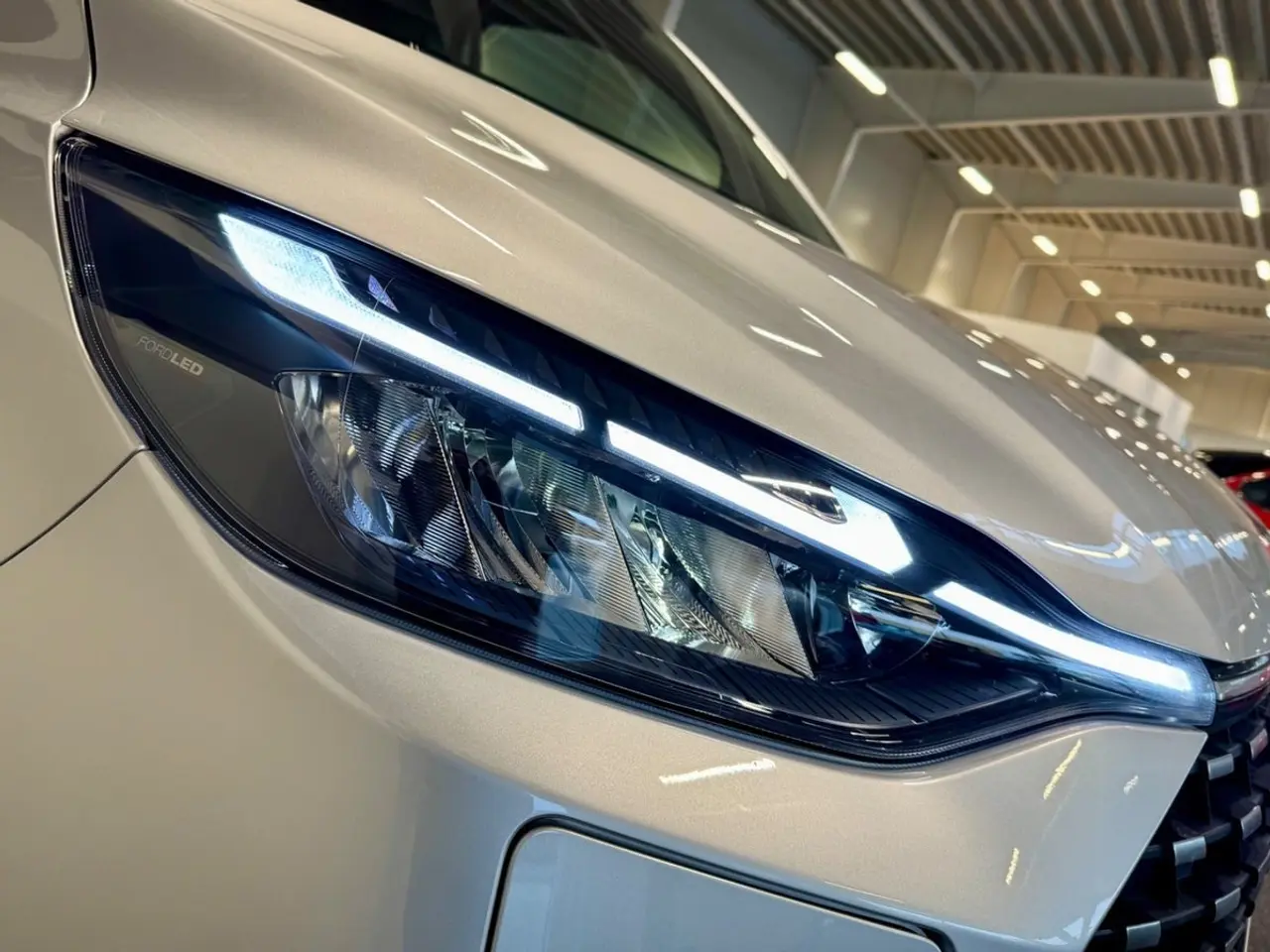 Billede 8 - Ford Tourneo Custom 340 L2 2,5 PHEV Titanium X CVT