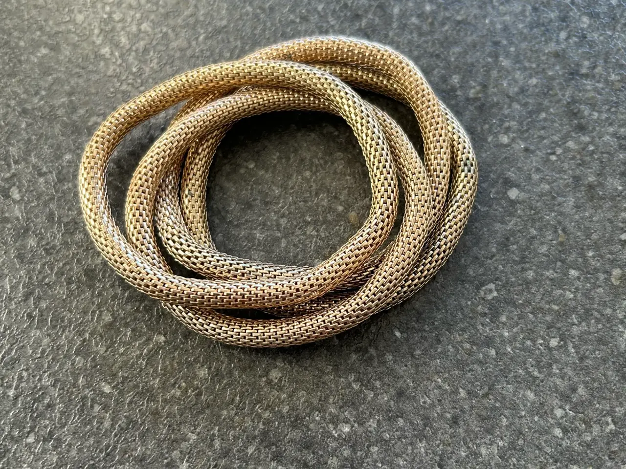Billede 1 - Armbånd i guldfarve