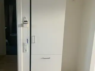 Ikea højskab med skuffer 