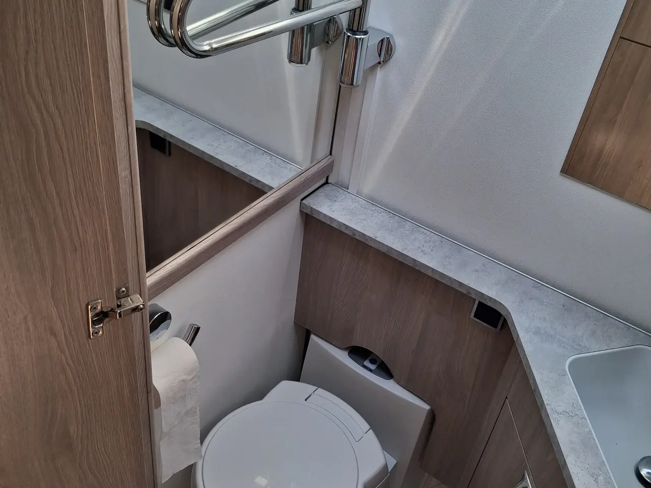 Billede 9 - KABE SMARAGD 540 GLE Queen Selection