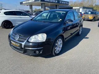 VW Jetta 2,0 FSI Sportline 200HK 6g