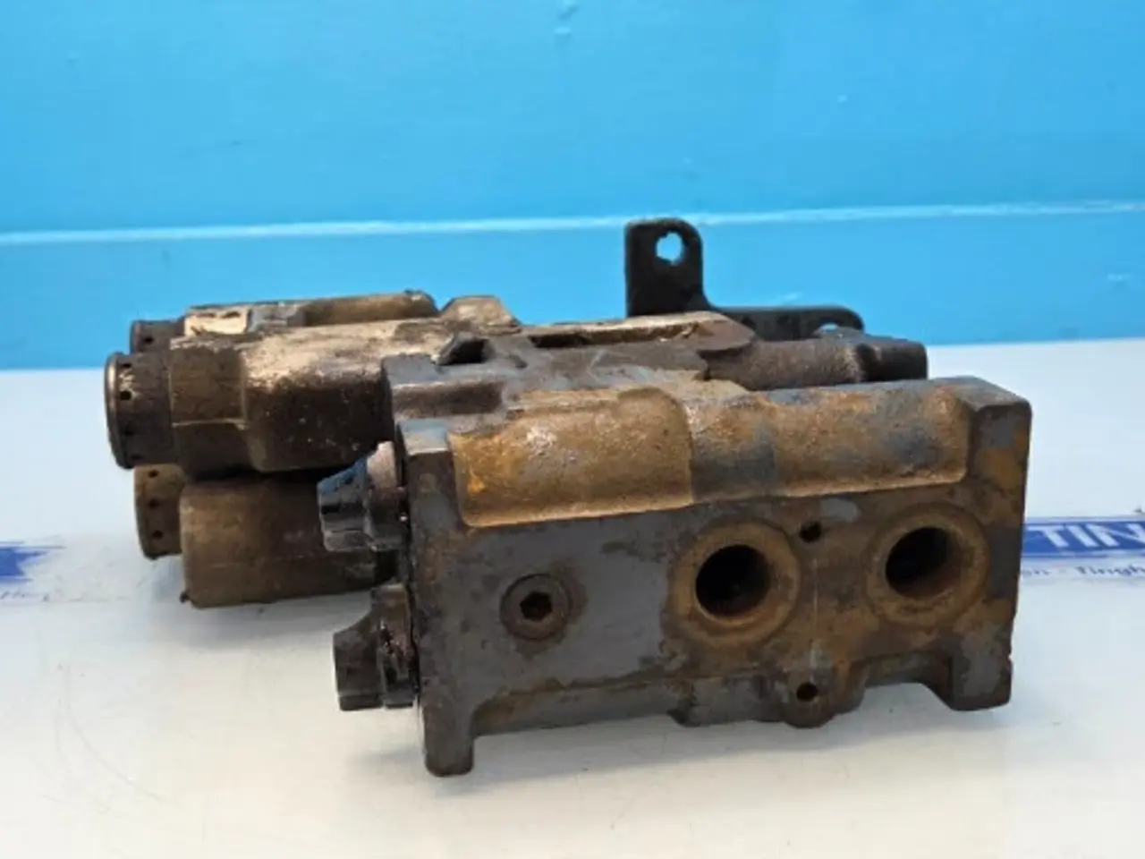 Billede 4 - Ford 8340 Styreventil 81864873