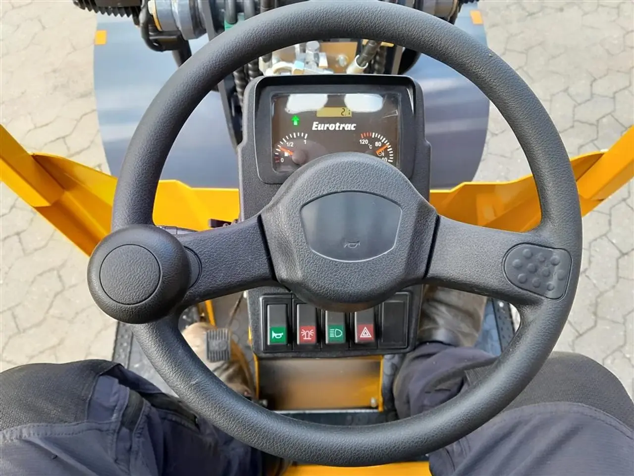 Billede 9 - Eurotrac W11 med lav tårn