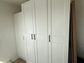 Tøj skab