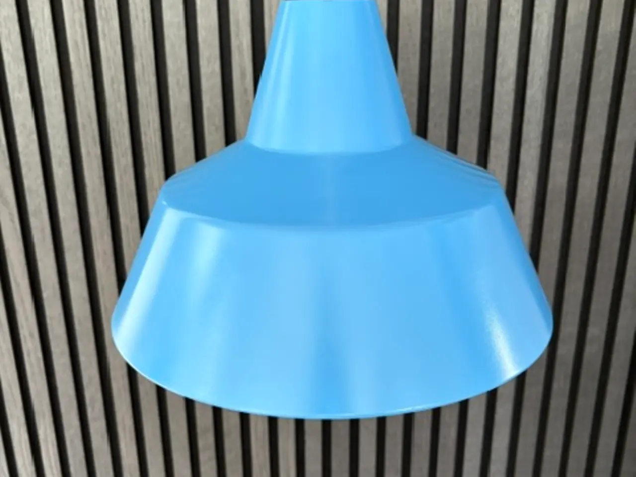 Billede 2 - Louis Poulsen værkstedslampe i lysblå