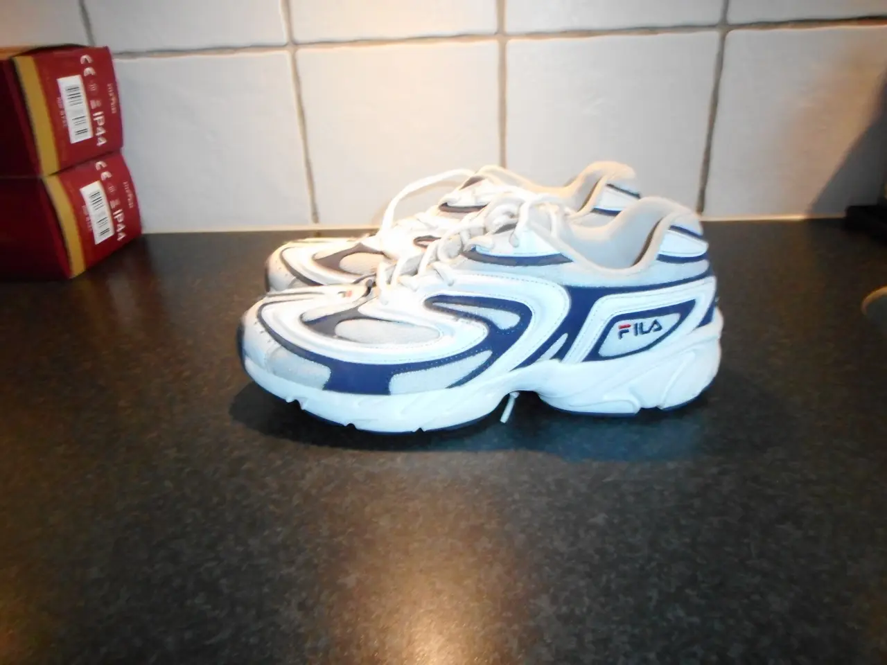 Billede 1 - sportssko Fila