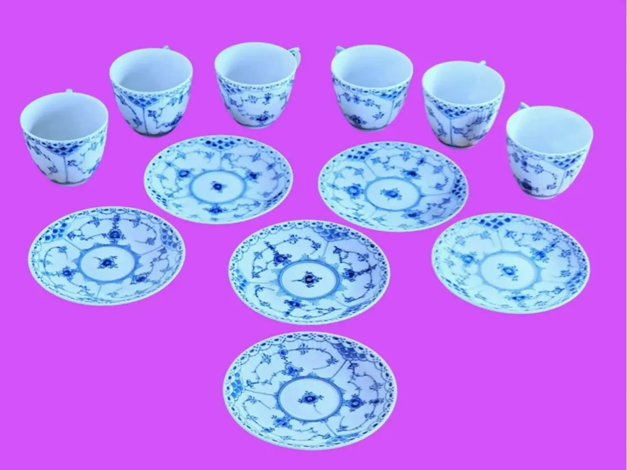 Billede 2 - Kongelig porcelæn 6 kopper og underkopper halvblon