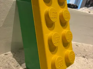 Fin kasse til klodser