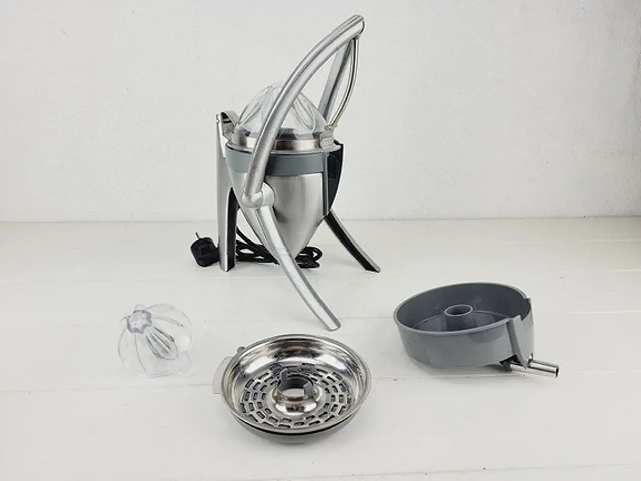 Billede 4 - Metropolis Elektrisk Saftpresser fra DeLonghi