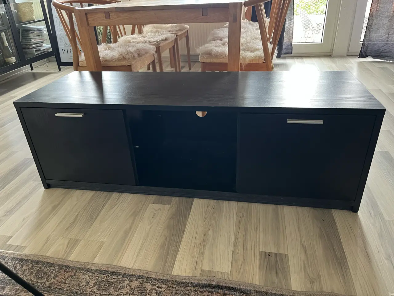 Billede 1 - TV reol