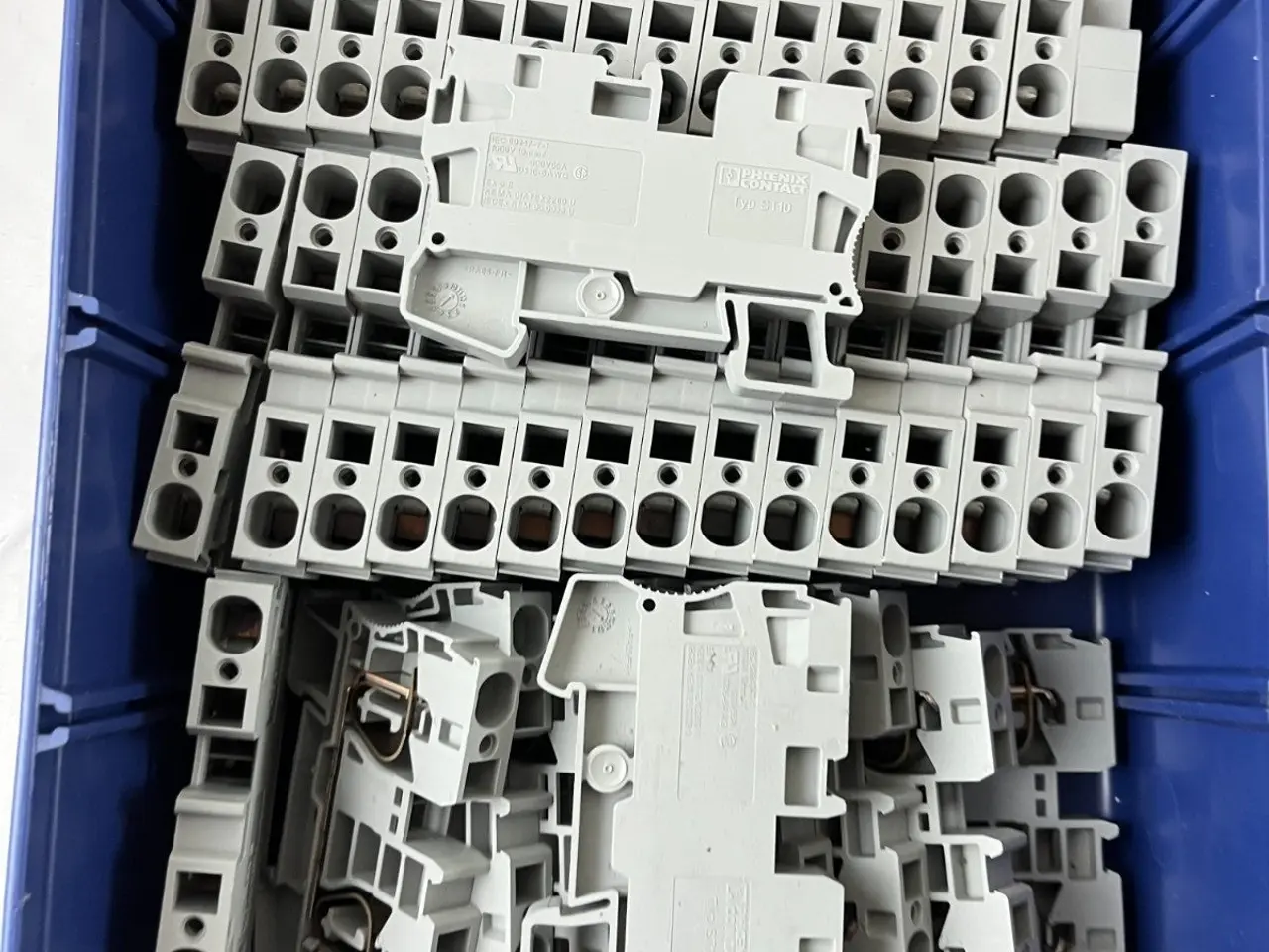 Billede 3 - Phoenix Contact Terminal Blocks ST10 DIN Rail Feed