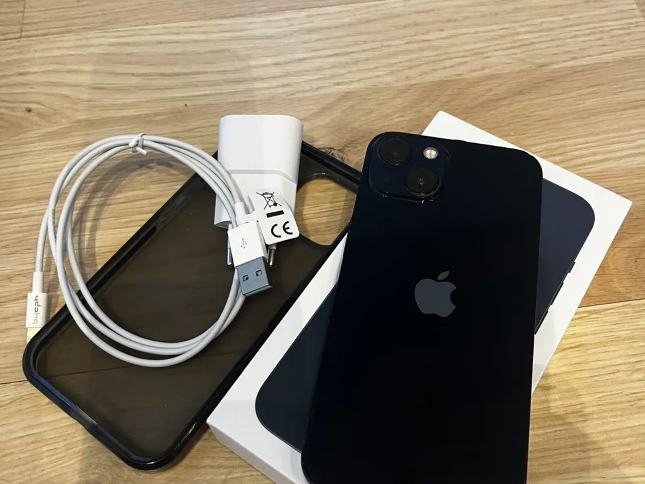 Billede 3 - iphone 13, 128 GB, med nyt batteri