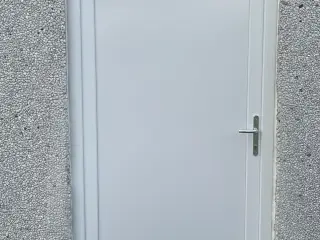 Isoleret lagerlokale til leje