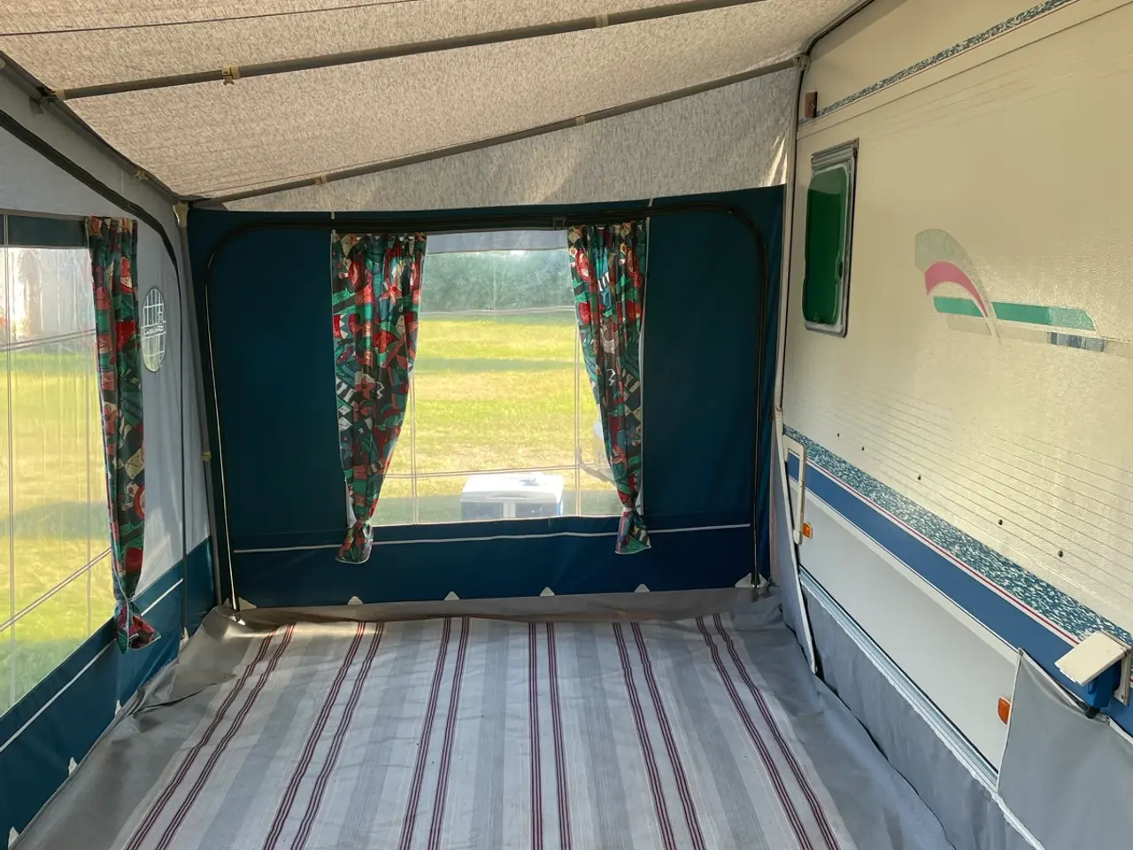Billede 4 - Adria Unica C 502UP