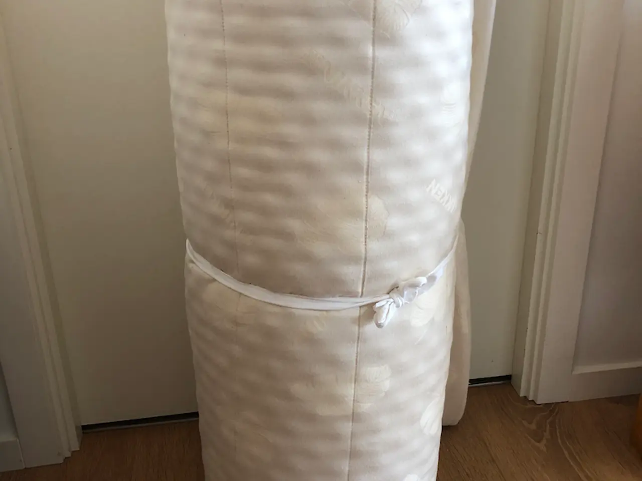 Billede 1 - Nikken magnetmadras naturlatex