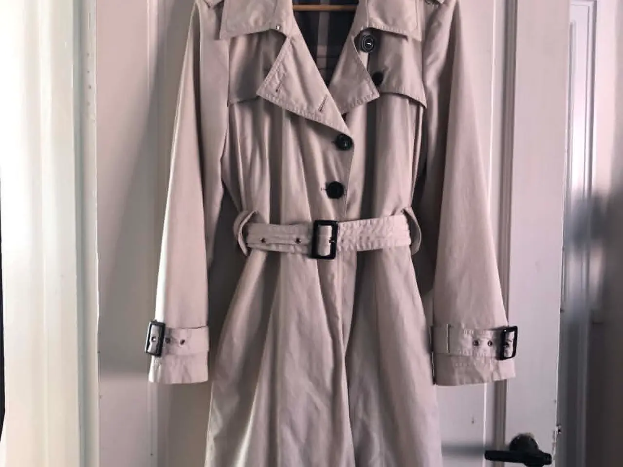 Billede 1 - Elegant Junge trenchcoat str 40 lys grå/beige