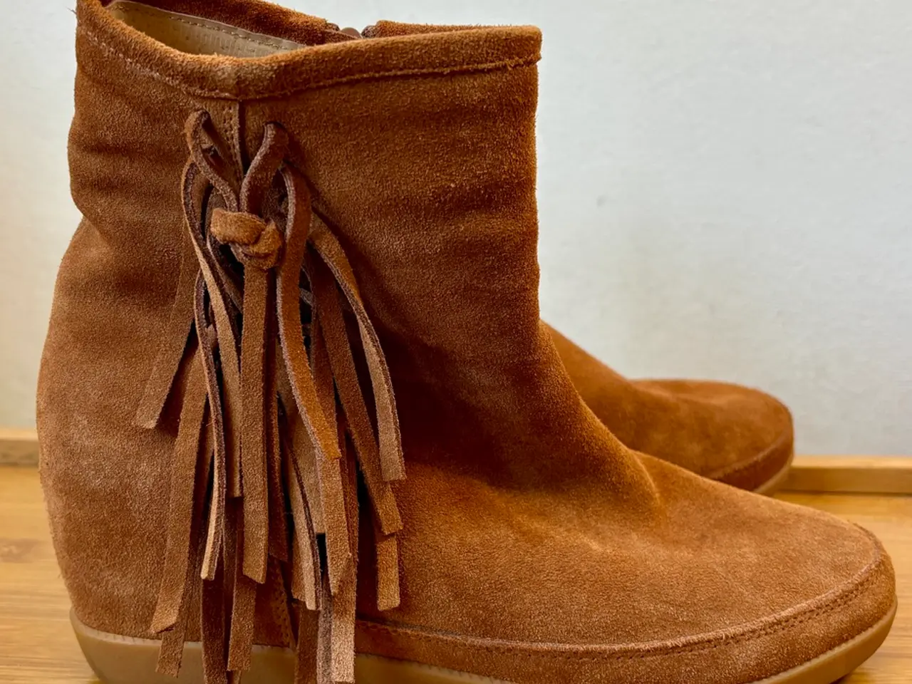 Billede 1 - Shoe the Bear, brune støvletter med frynser, str 3