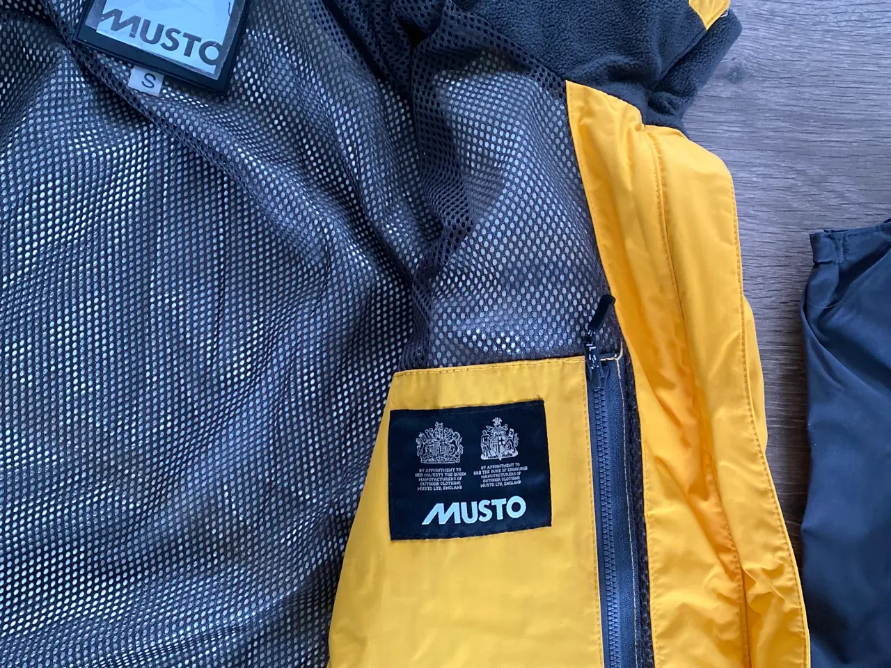 Billede 3 - MUSTO sejljakke str S