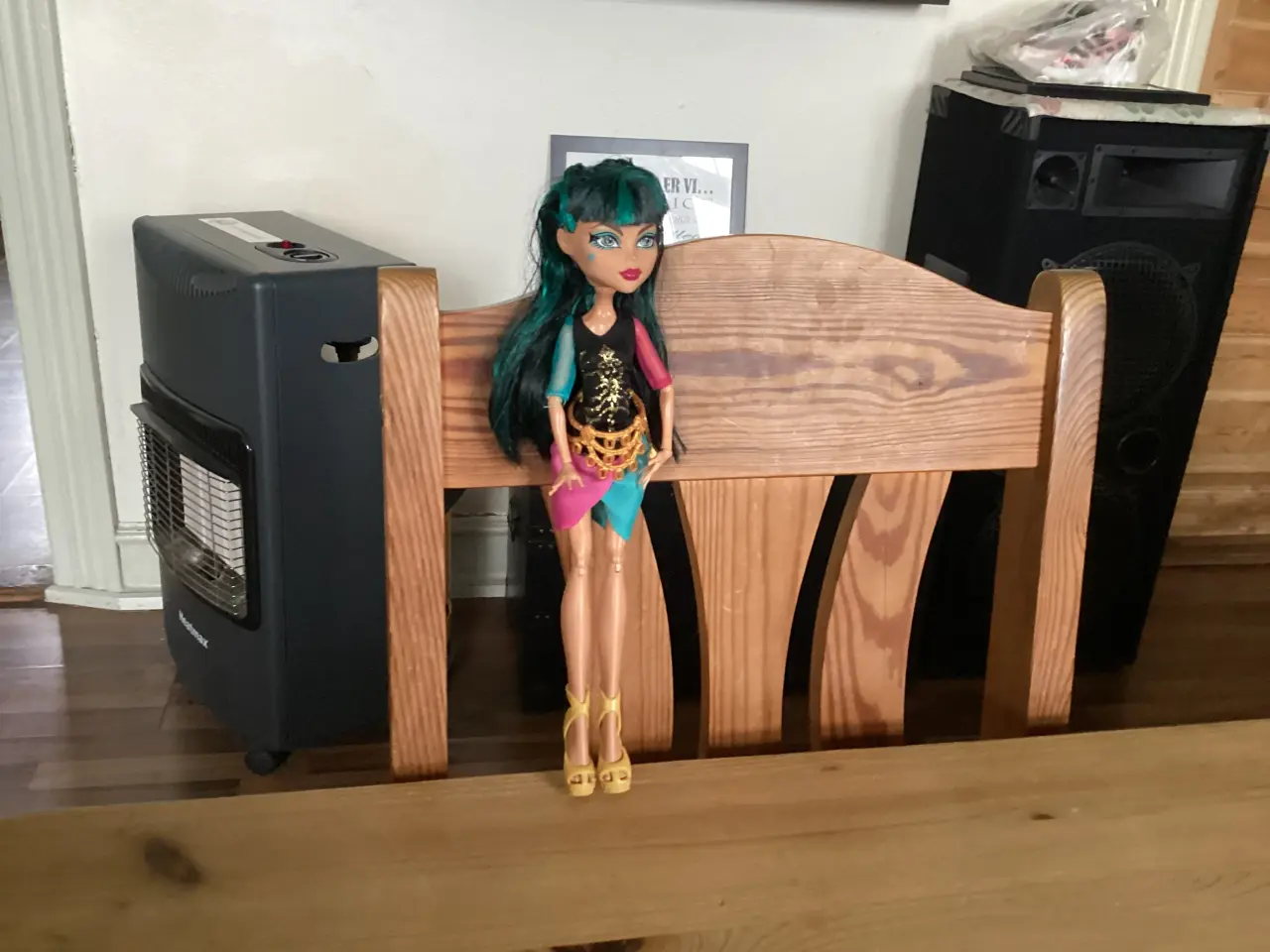Billede 7 - Monster High Dukker,Tilbehør, Møbler, Stative