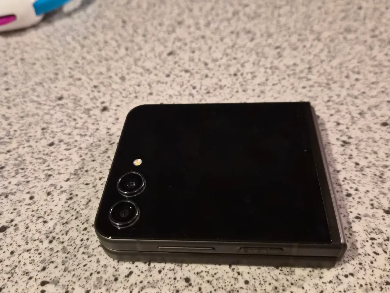 Billede 2 - Samsung Z Flip 5,  512 gb