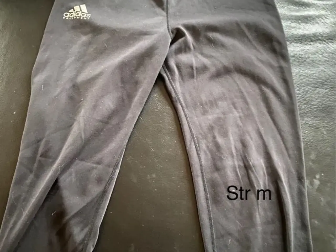 Billede 1 - Løbebukser Adidas str m