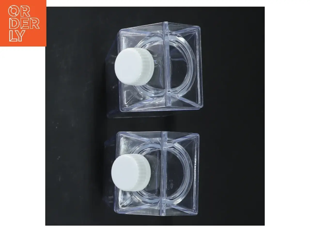 Billede 3 - To firkantede plastflasker med skruelåg (0,5l)