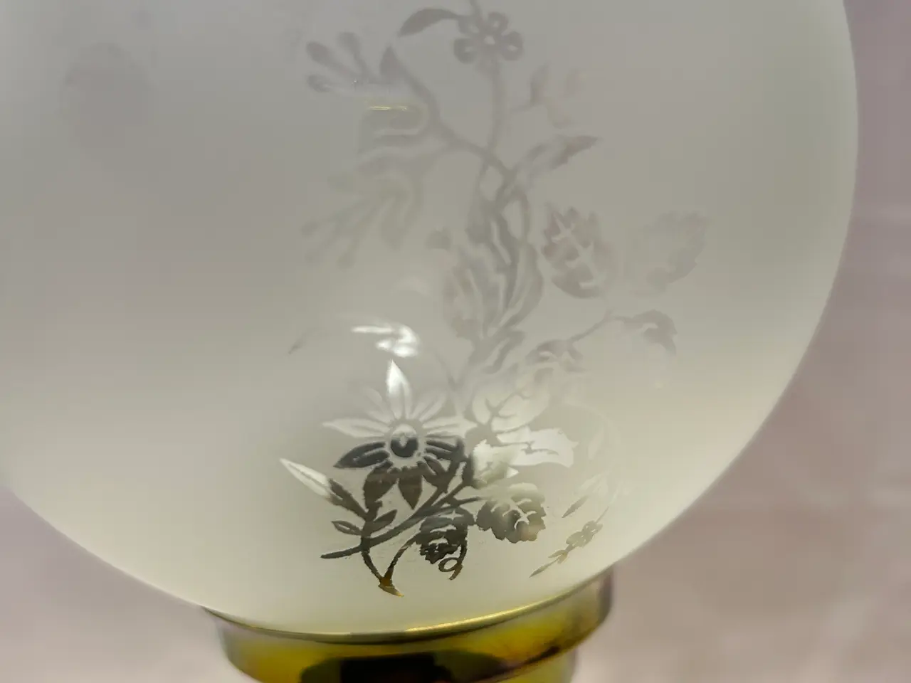 Billede 2 - Smuk vintage messing bordlampe i olielampestil.