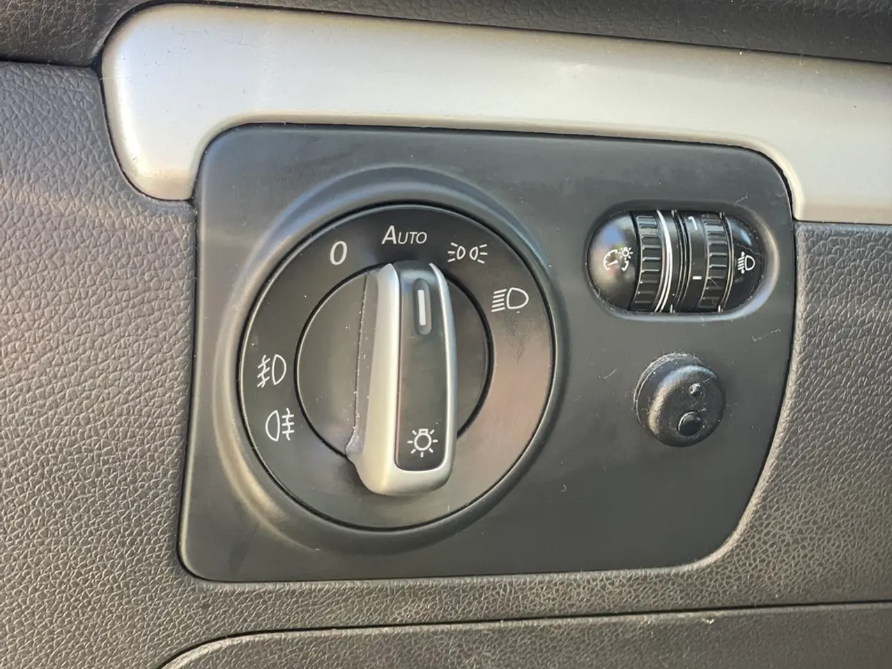 Billede 4 - VW Golf VI Highline 2.0 TDI – NY MOTOR – NYSYNET –