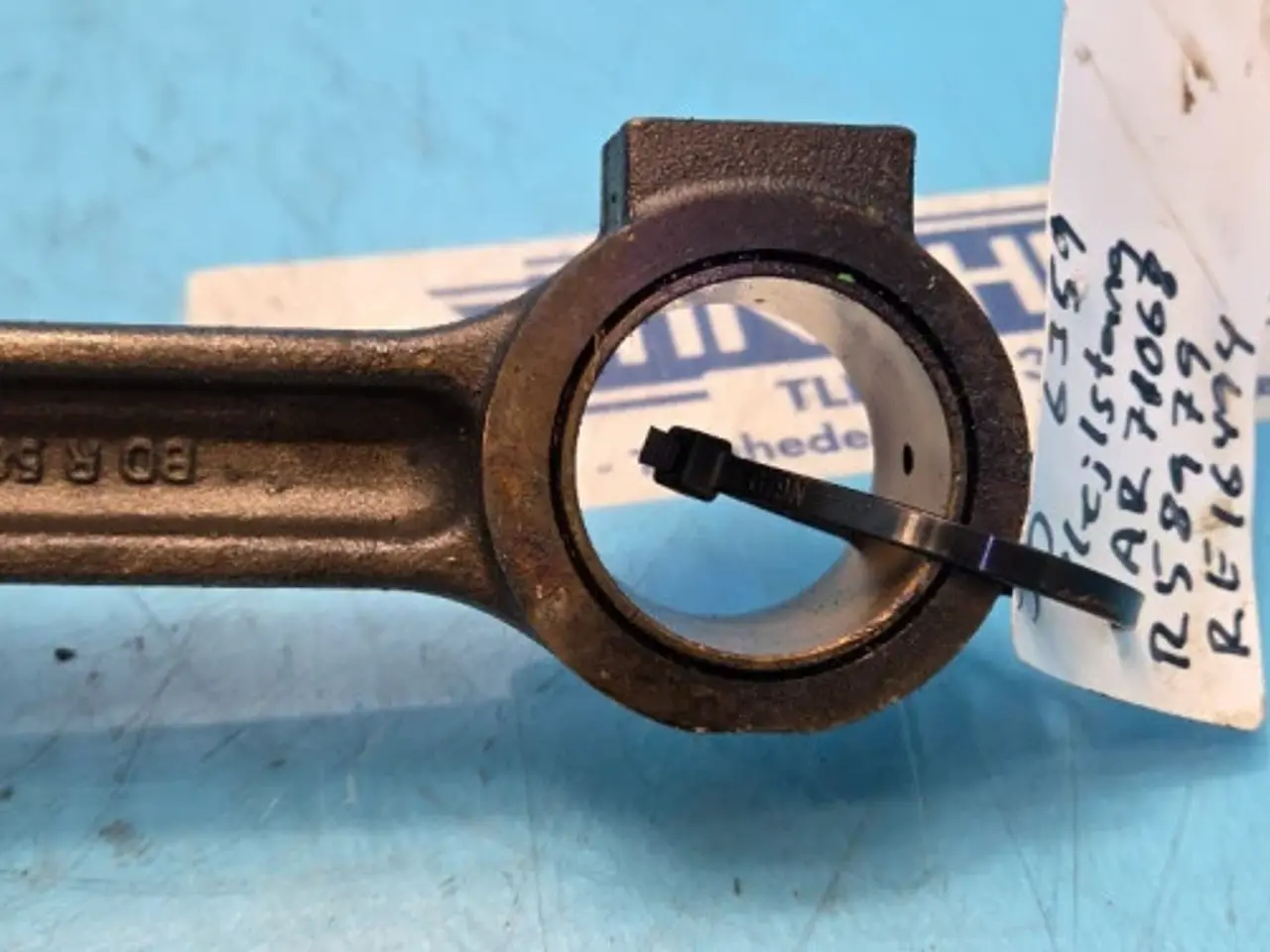Billede 9 - John Deere 6359 Plejlstang AR71068