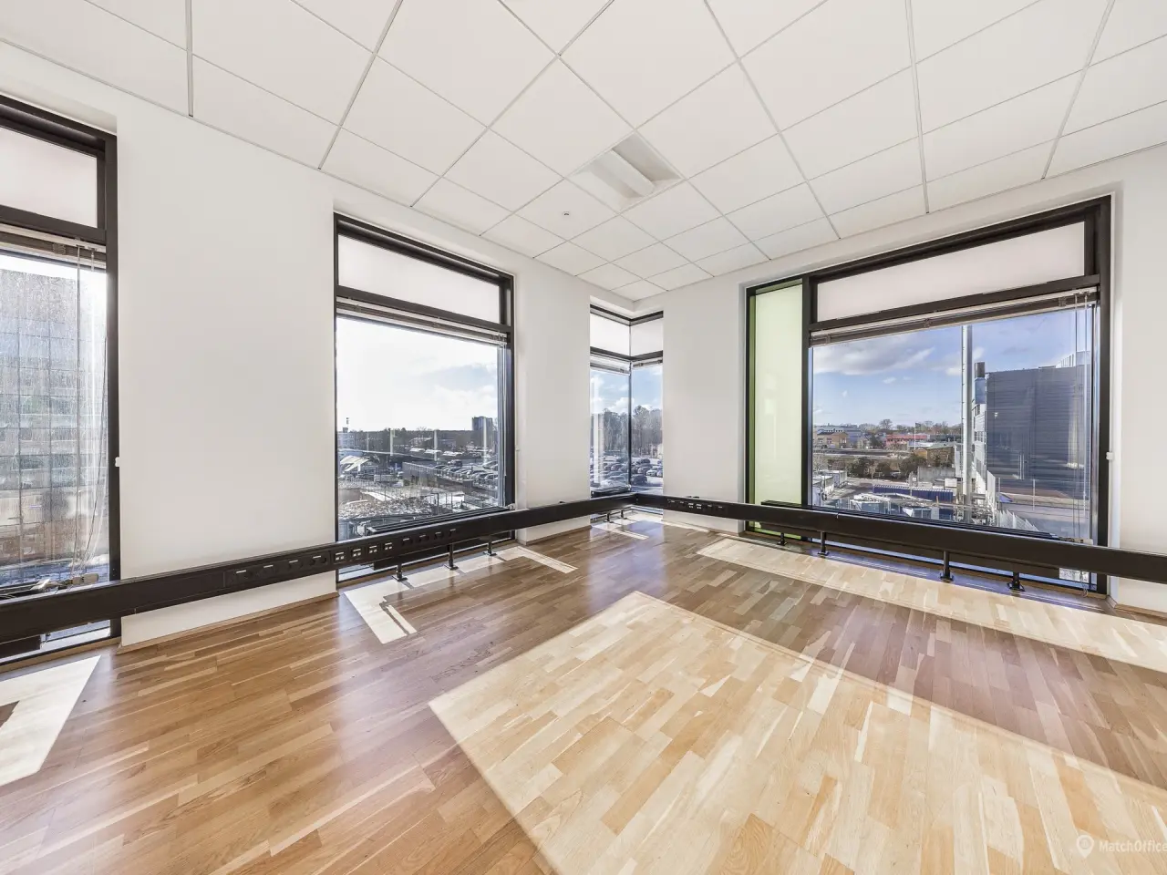 Billede 10 - Rummeligt og moderne kontor på 3.050 m²