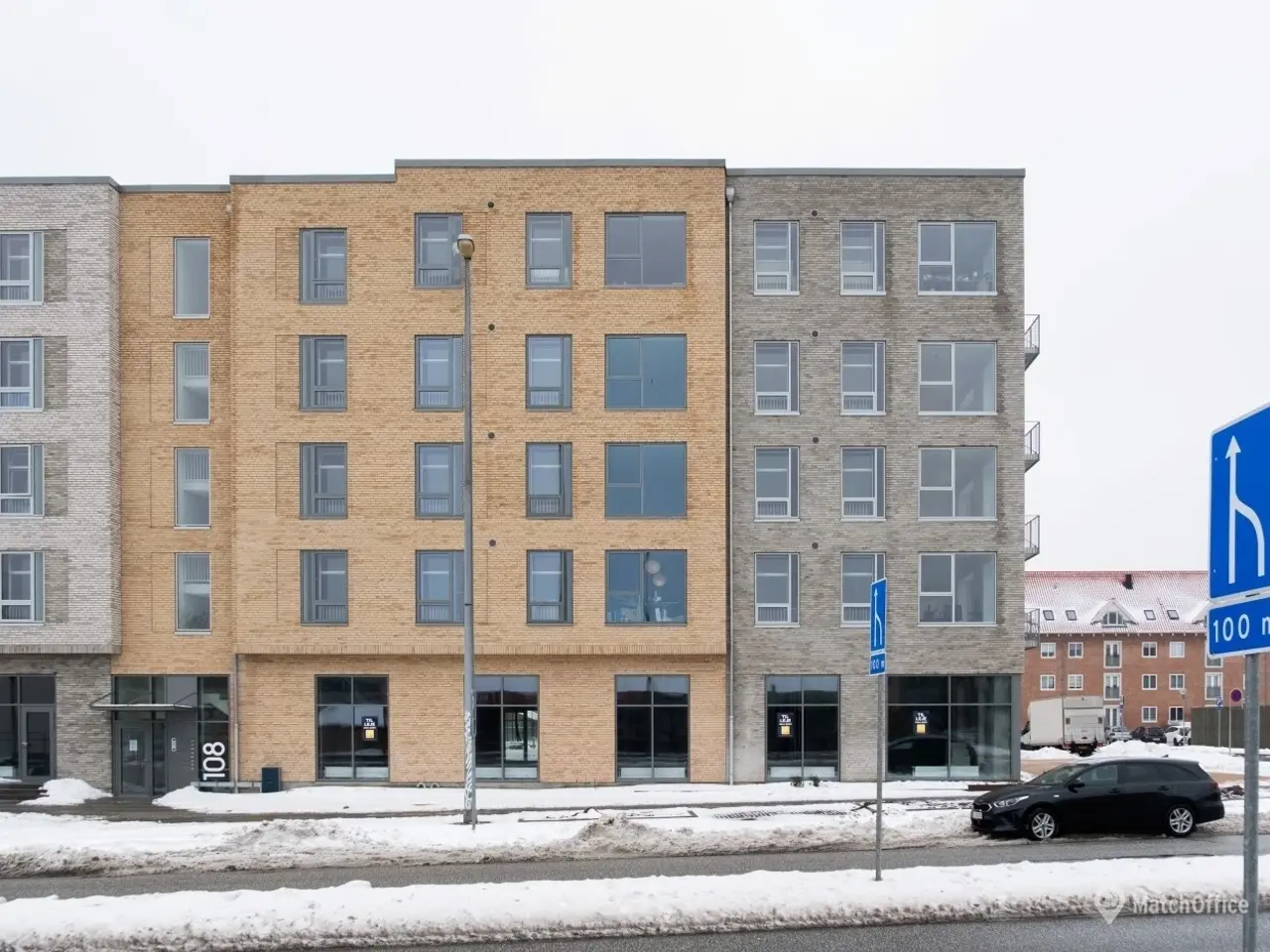 Billede 2 - Nyopført café- & restaurationslejemålet ved trafikal åre med høj synlighed